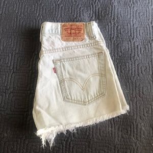 Reworked LEVI’S Shorts